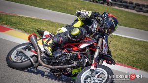 Carrera social Menarguens