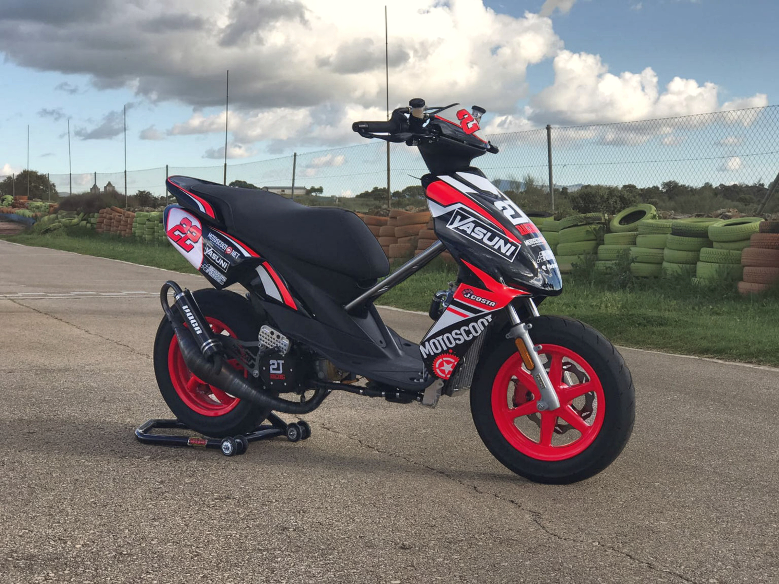 yamaha jog rr competición